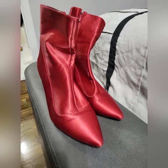 Forever 21 Shoes - Forever 21 red booties